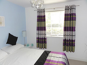 Canalside Apartment - Each bedroom in this luxury apartment has a double bed