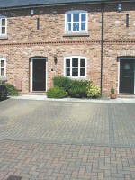 The Mews Cottage - Lovely self catering holiday cottage with 2 private off road parking spaces