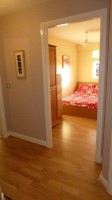 Wharton Court - Lovely sunny bedroom in holiday apartment.  Bed linen provided.